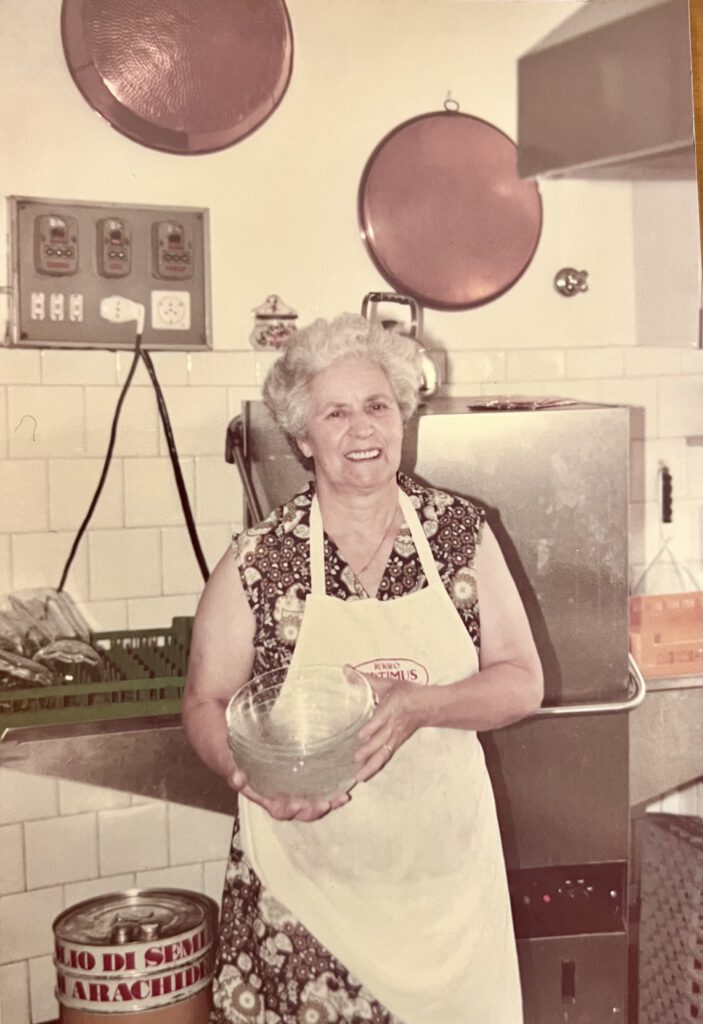 Nonna Daria all'Hotel Daria di Pietra Ligure