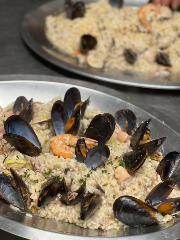Il nostro risotto alla marinara una piatto della tradizione ligure della nostra cucina all'Hotel Daria di Pietra ligure
