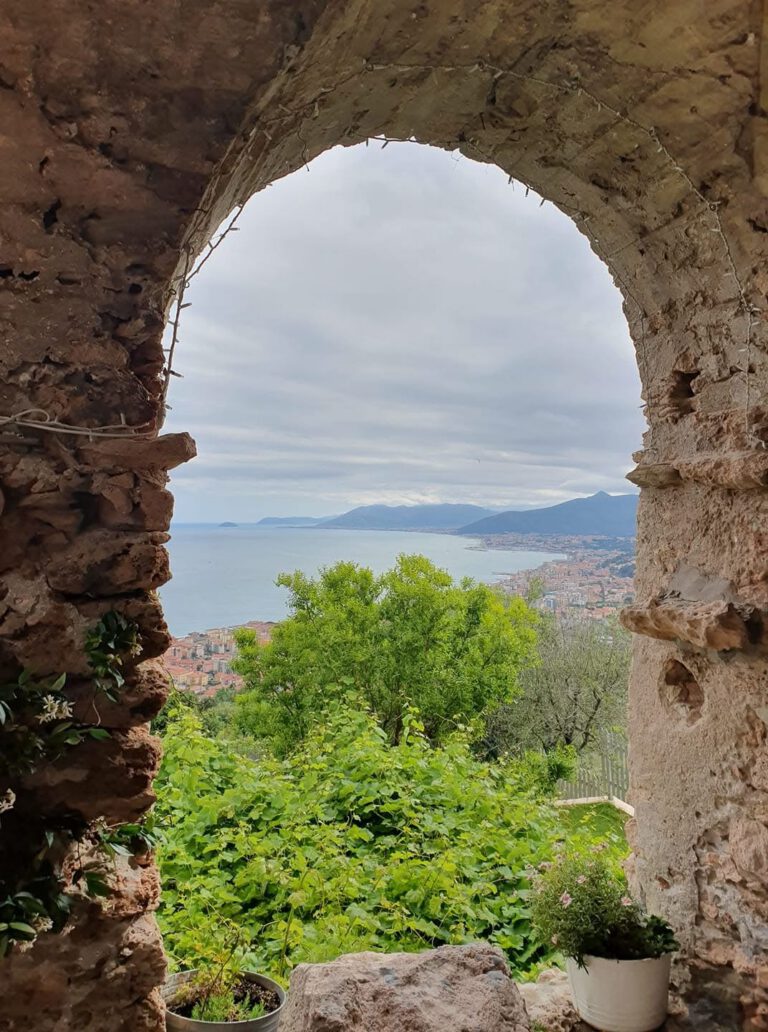I dintorni dell'Hotel Daria. Uno dei borghi più belli d'Italia Verezzi